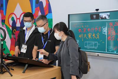 Wacom出席第78届中国教育装备展示会,全面布局教育领域